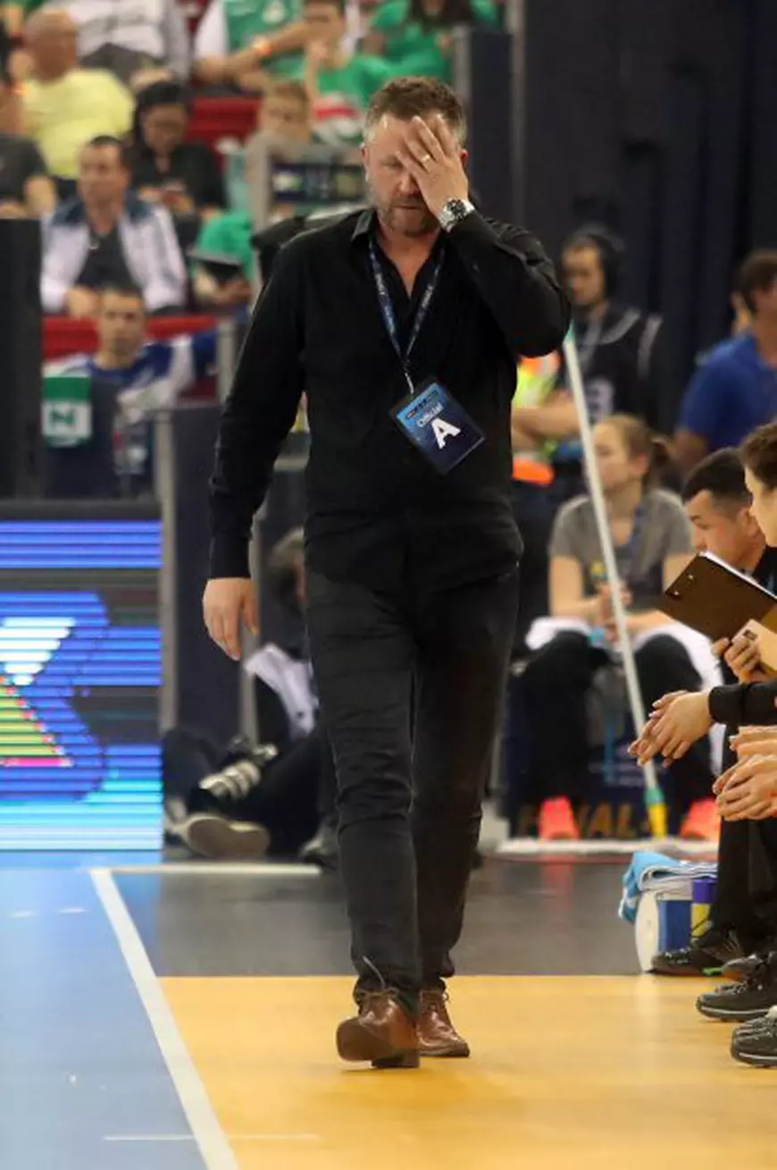 Liga Campionilor, Final Four, semifinale: CSM București - Vardar 33-38. Adio, trofeu! Gyor, a doua finalistă | LIVEBLOG&VIDEO