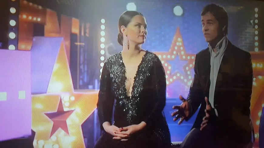 Și-a arătat burtica de gravidă la Românii au talent. Apariție neașteptată pe scenă