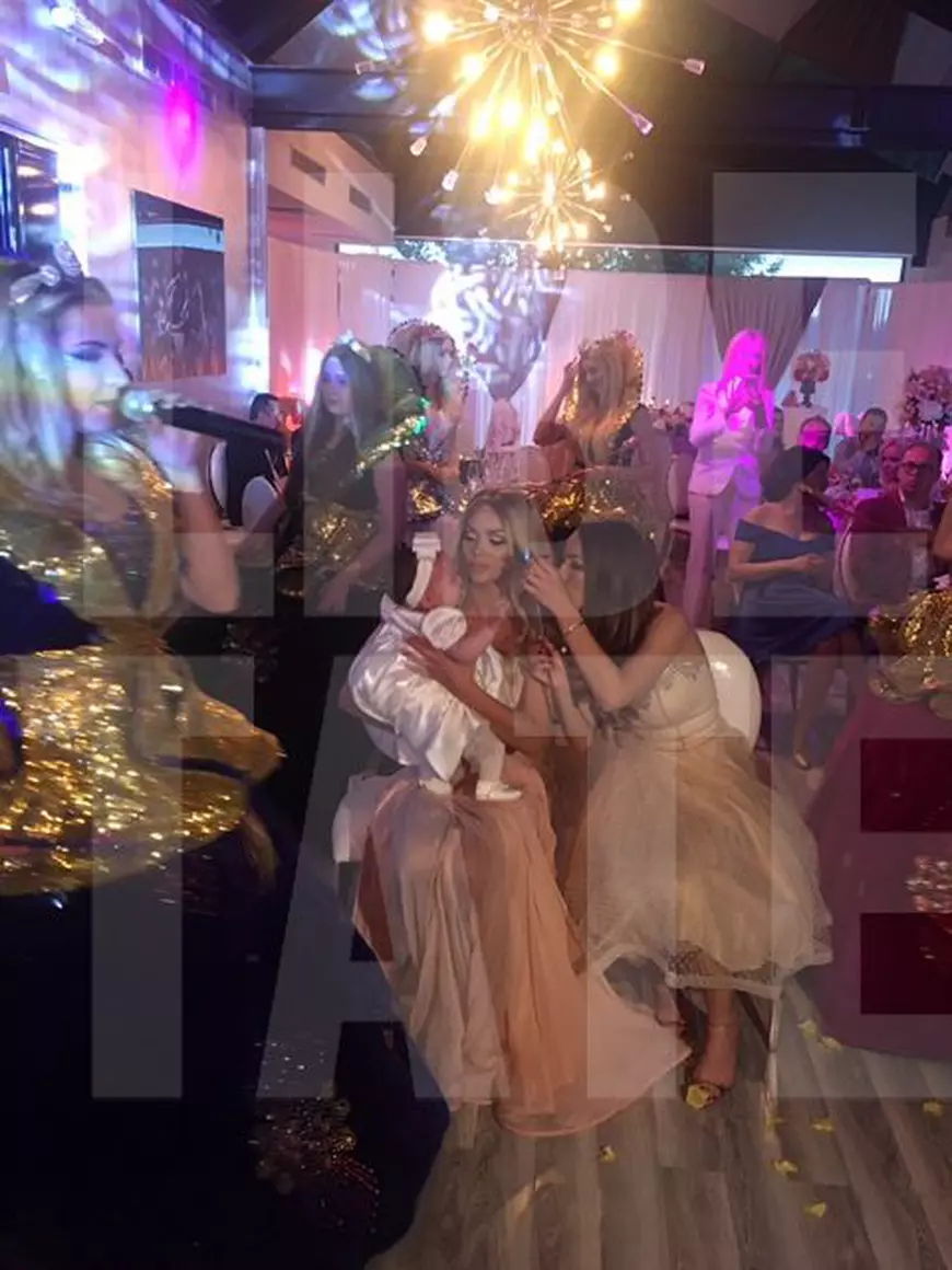 VIDEO EXCLUSIV/ Cele mai tari momente de la botez! Bianca s-a descălțat, Slav a rupt-o pe sârbe și horele s-au ținut lanț!