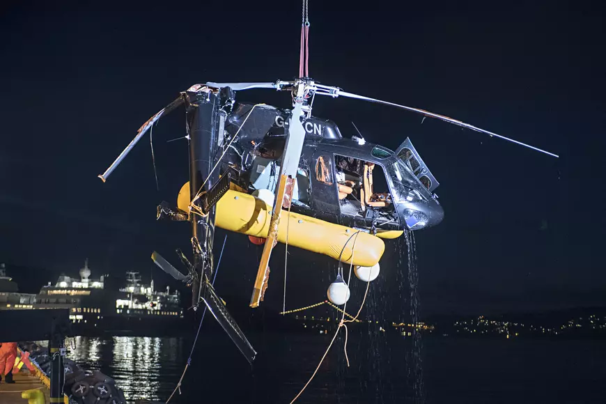 Un elicopter s-a prăbușit în largul Norvegiei, în timp ce încerca să aterizeze pe un iaht | VIDEO