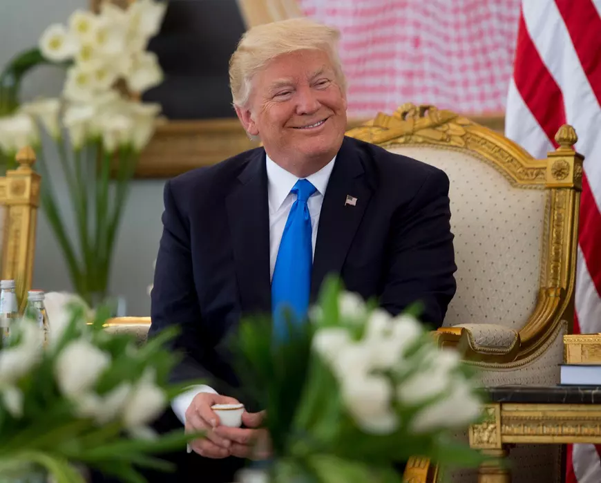 Donald Trump a ajuns în Arabia Saudită, prima țară pe care o vizitează în timpul turneului extern. Mesajul Melaniei Trump