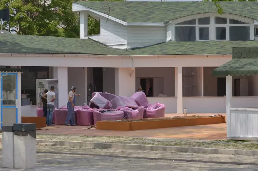 Asta, fiță de Mamaia! Cluburile nu deschid de Rusalii, pentru că sunt prea puțini turiști