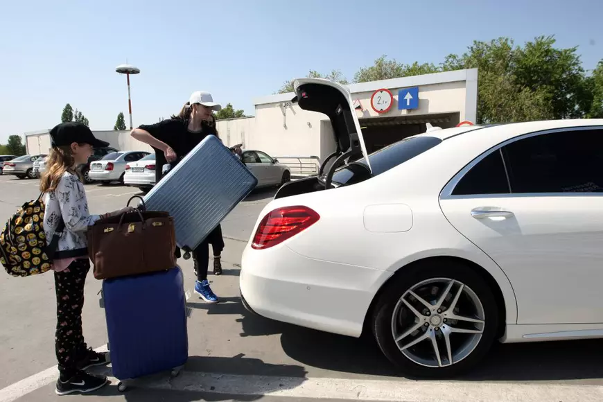 VIDEO EXCLUSIV/ Monica urmărește toată activitatea online a fiicei sale, pentru a o feri de pericole. ”Dacă postează ceva nepotrivit...”