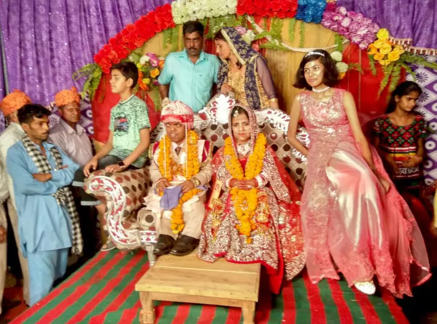 Cel mai mic cuplu din lume? Au împreună 1,5 metri înălțime