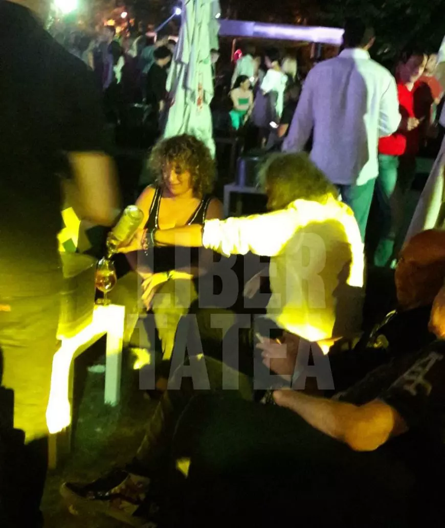 VIDEO EXCLUSIV/ A dus din nou paharul la gură! Cristi Minculescu a sărbătorit ”ca pe vremuri” succesul concertului de la Arenele Romane!