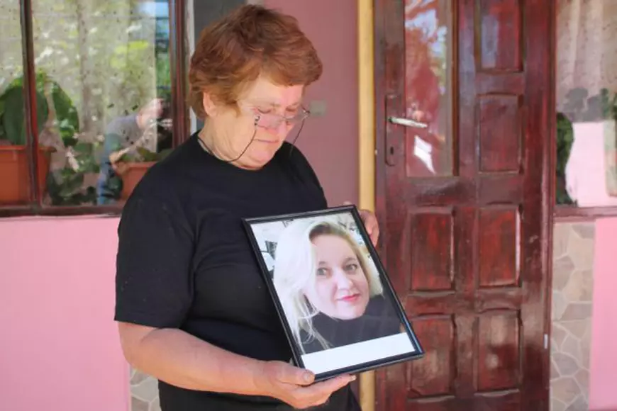 Românca ucisă în Spania nu poate fi repatriată. Ambasada nu dispune de bani pentru a ajuta familia îndoliată