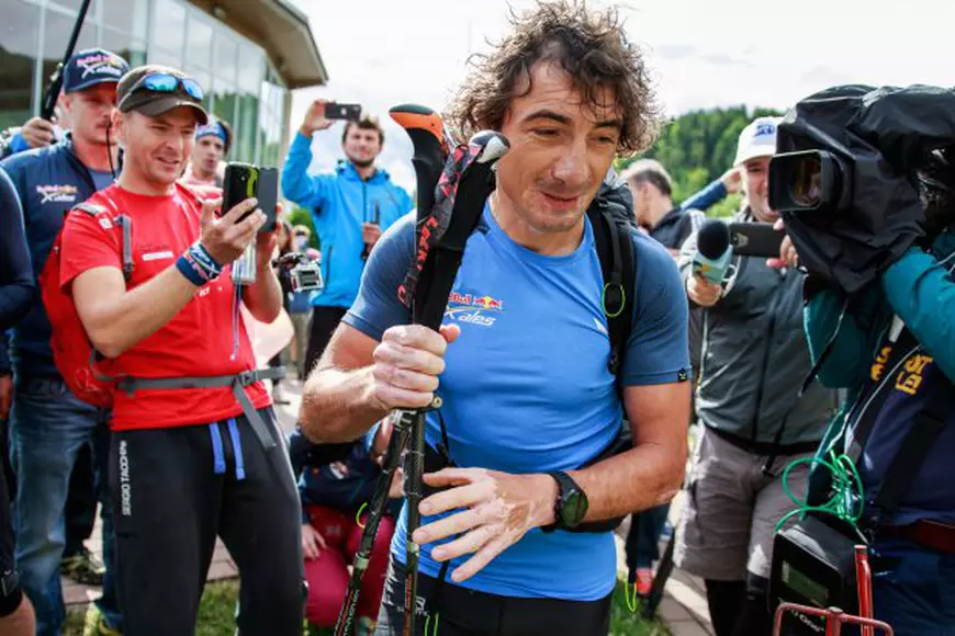 Toma Coconea, lider Red-Bull X-Alps după a doua zi. Vreme mizerabilă | FOTO