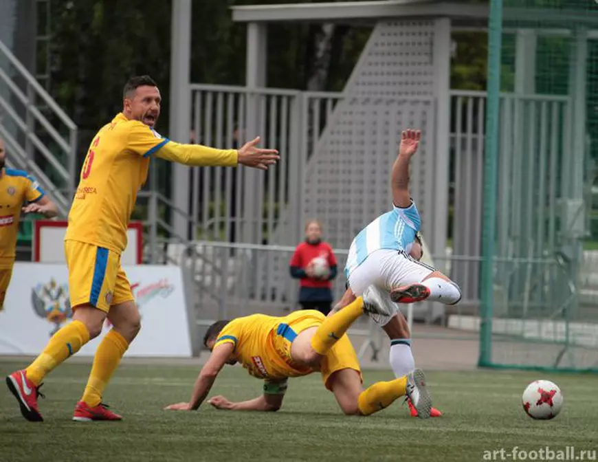 Pe ce loc a terminat naționala artiștilor fotbaliști la Campionatul Mondial - Moscova Art Football 2017. Temișan, Enache și Kamara au impresionat prin muzica lor / FOTO