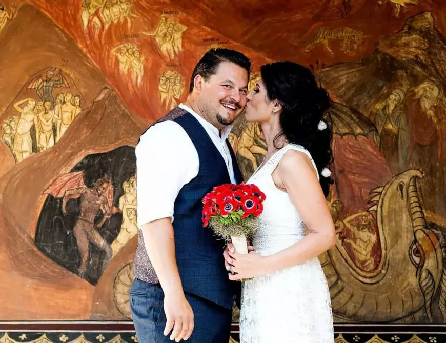 Mihai Bobonete s-a căsătorit religios. Cum a arătat actorul și mireasa lui