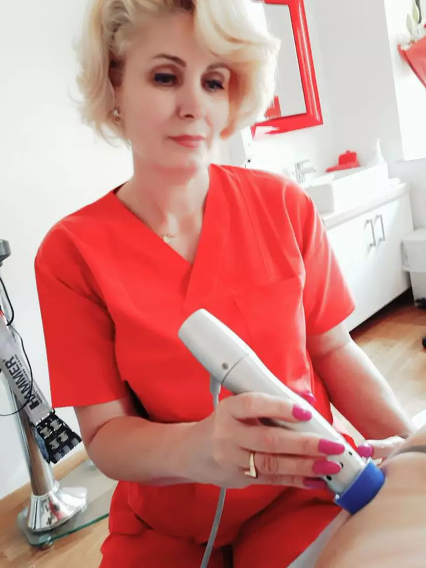 Corina Dănilă s-a filmat cum nu a mai văzut-o cineva. În ce ipostază s-a afișat în fața fanilor | VIDEO