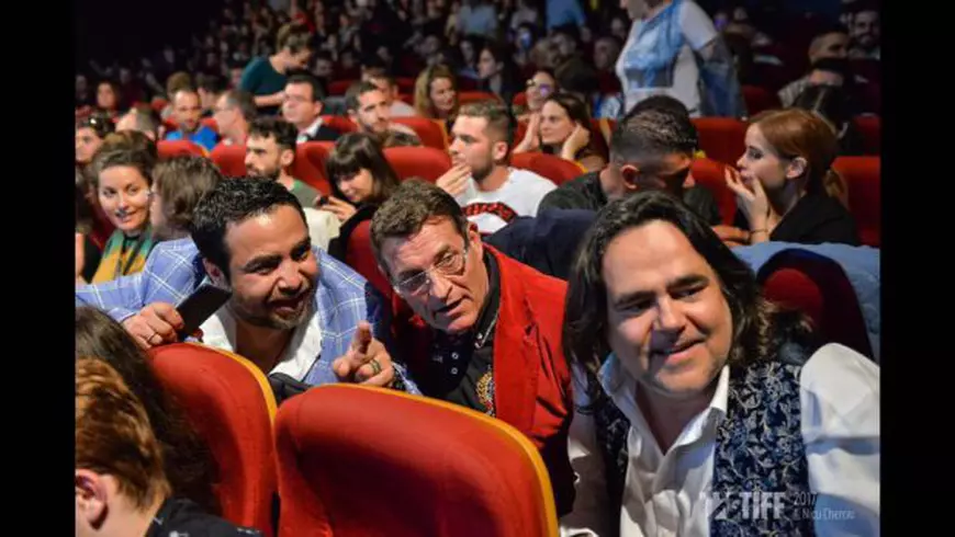 Manele la TIFF 2017. Sute de oameni au dansat pe melodiile lui Dan Bursuc