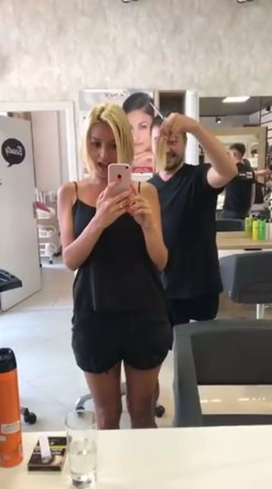 VIDEO EXCLUSIV/ Diana Dumitrescu pretinde că nu e dependentă de telefonul mobil. „Un weekend întreg n-am vorbit și nu am dat mesaje”