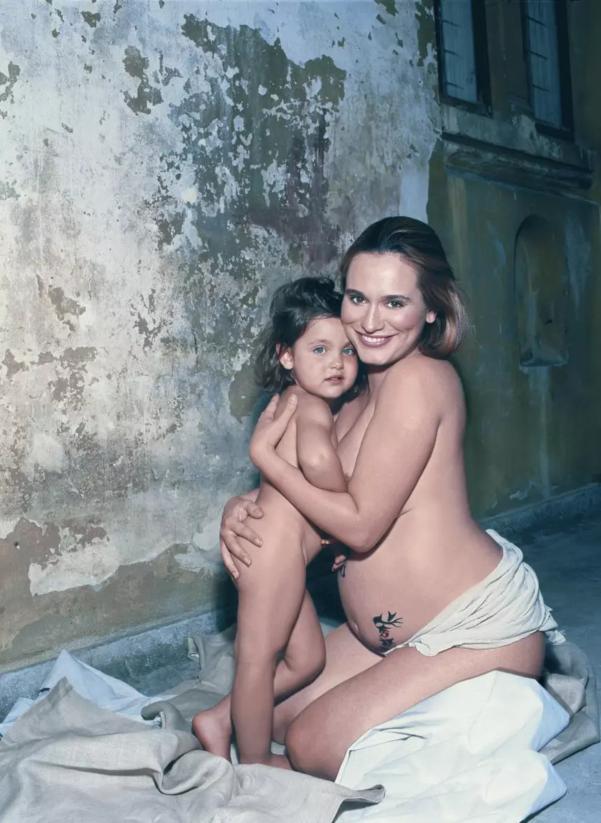 Cum a pozat Andreea Esca când era însărcinată cu al doilea copil. Și-a arătat trupul în toată splendoarea