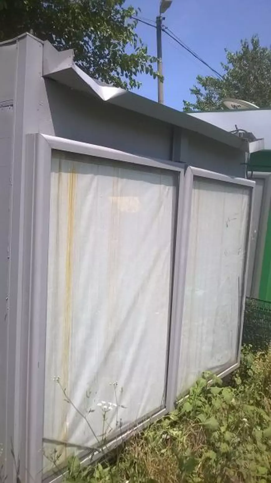 ”Război de noapte” între proprietarii de chioșcuri de ziare și Primăria Sectorului 4