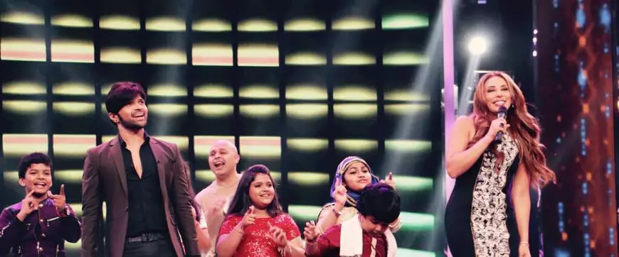 VIDEO EXCLUSIV/ Loredana crede într-o colaborare cu Iulia Vântur. «Eram chiar în India când și-a lansat un single»