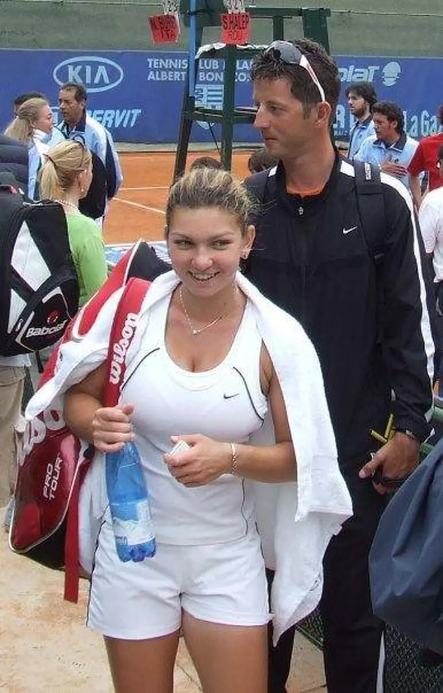 Cine este antrenorul care i-a fost alături Simonei Halep la titlul din 2008 de la Roland Garros / GALERIE FOTO