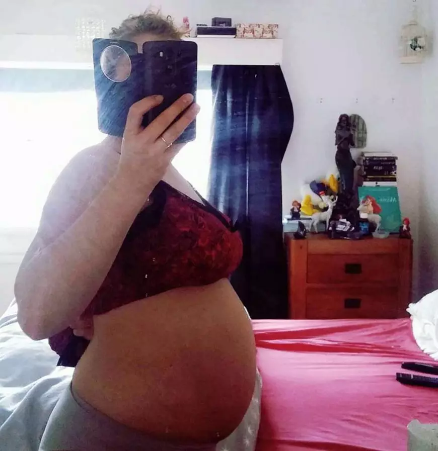 O femeie și-a născut propriul frate