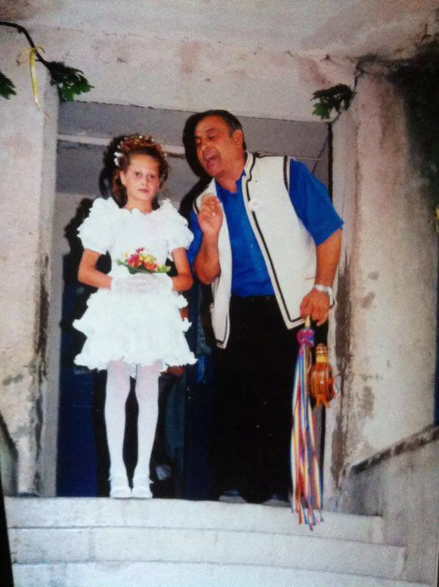 EXCLUSIV/ A făcut foamea, dar acum are tot ce vrea. Raluka are propria casă de producții