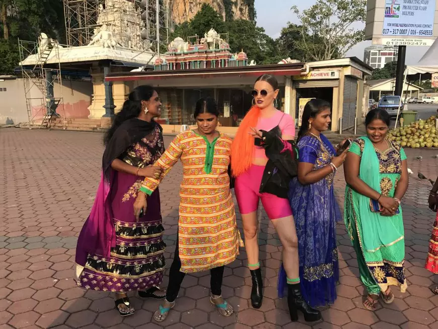 Alexandra Stan nu mai lasă niciun leu să-i scape printre degete! A devenit patroană