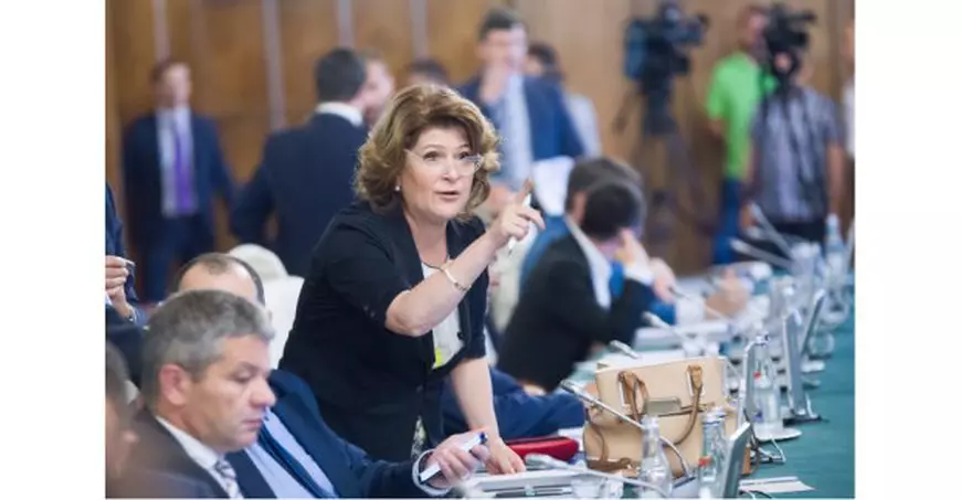 Pasiunile miniștrilor din Cabinetul Tudose: De la ceasuri, colecții filatelice, mașini și ambarcațiuni, la case și terenuri