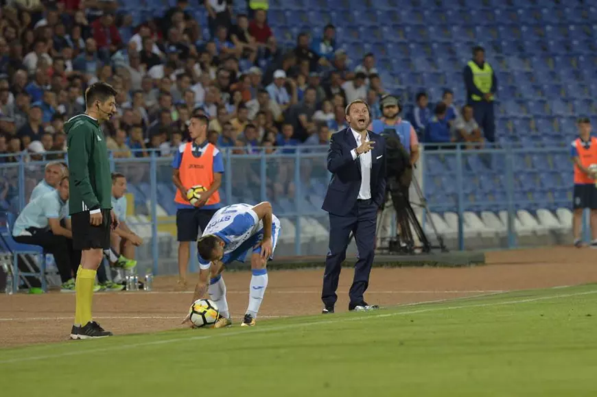 Antrenorul Craiovei, Devis Mangia, este foarte mulțumit de jocul cu AC Milan