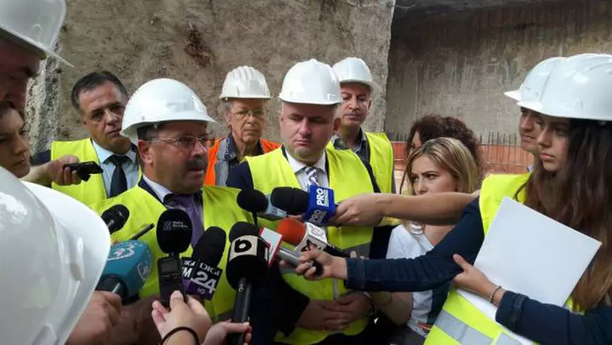 ”Cârtița” Filofteia a ajuns la Eroilor. A fost spartă armătura de fibră de sticlă, iar oficialii Metrorex spun că vom circula pe Magistrala 5 din 