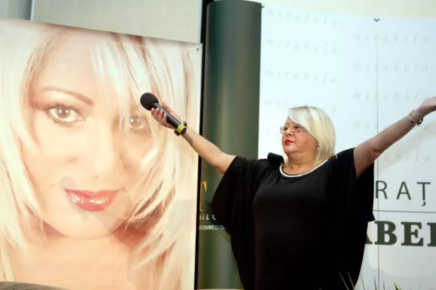 Mirabela Dauer cântă la Electric Castle