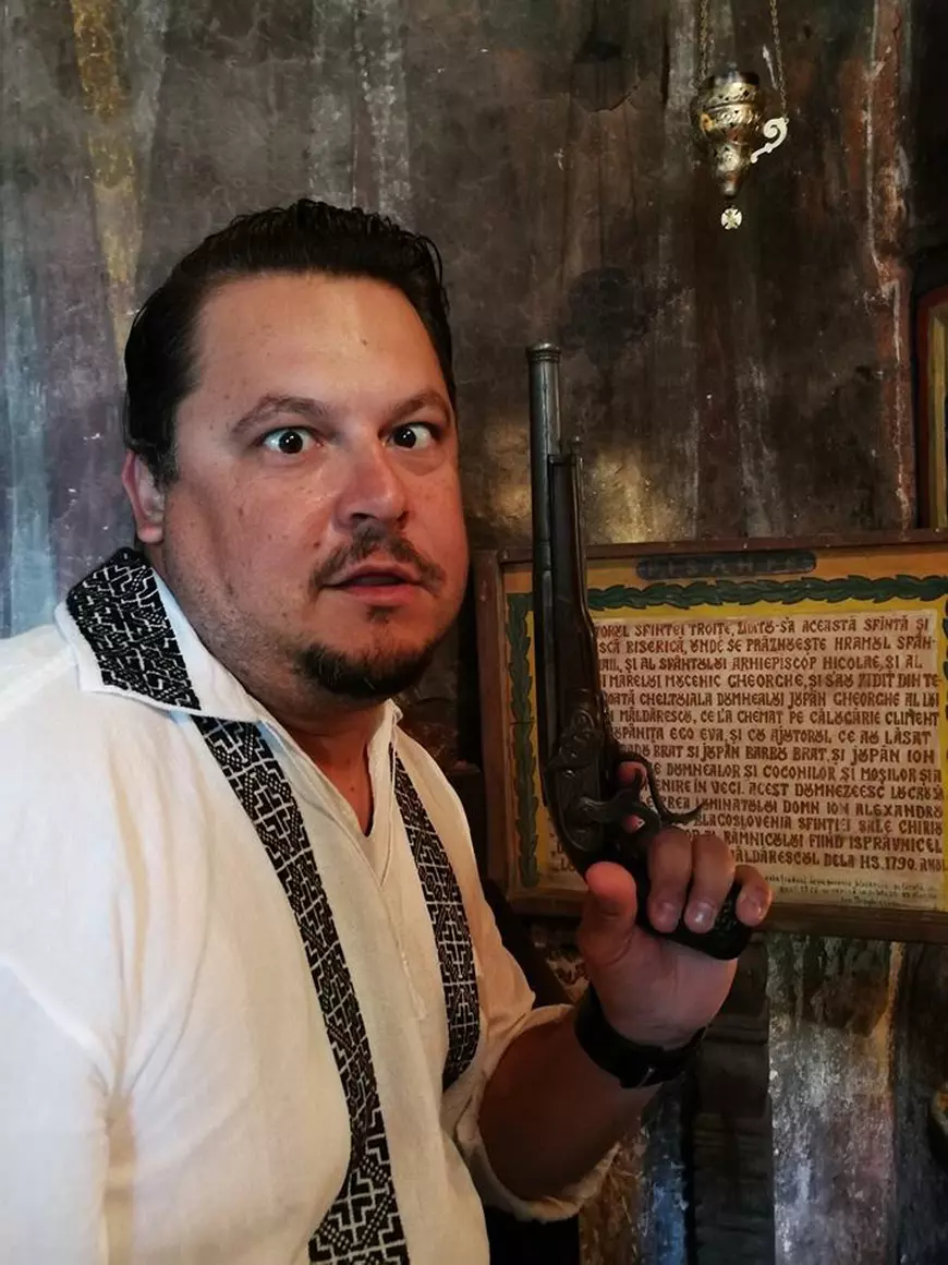 Mihai Bobonete, în copilărie. De necrezut cum arăta și mai ales ce spune despre el