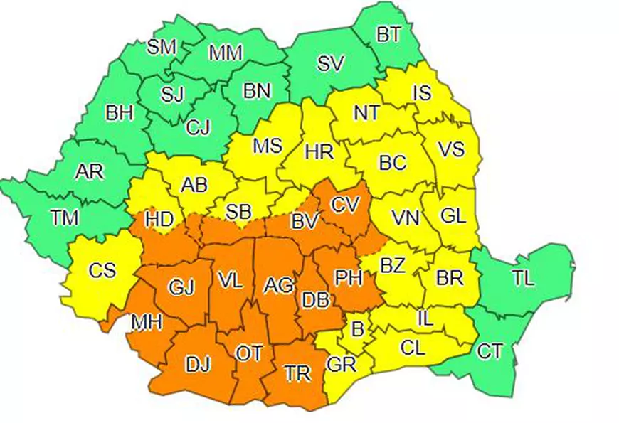 Cod galben de furtuni în aproape toată țara. Când începe să plouă