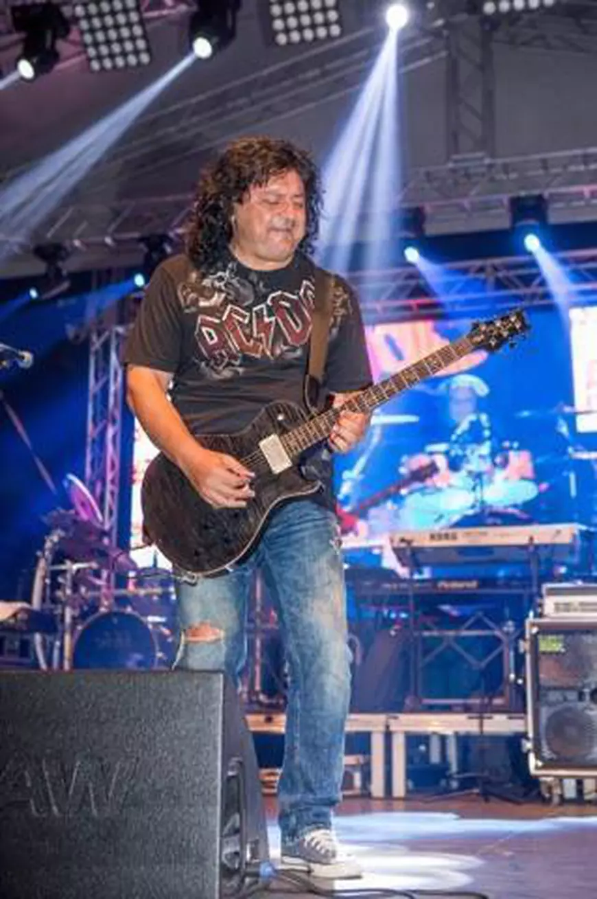 FOTO EXCLUSIV/ Ultima apariție în public a trupei Compact, în vechea formulă. Liniște aparentă înaintea furtunii!