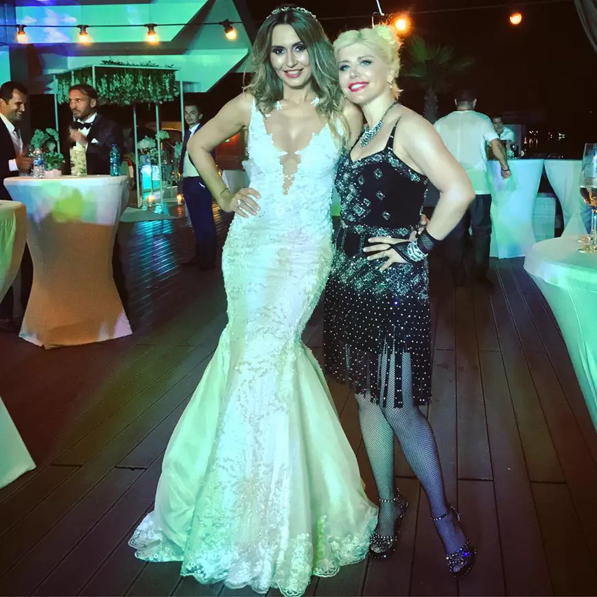 Imagini de senzație de la petrecerea de nuntă a Crinei Abrudan. Mireasa, dezlănțuită pe ringul de dans | FOTO&VIDEO