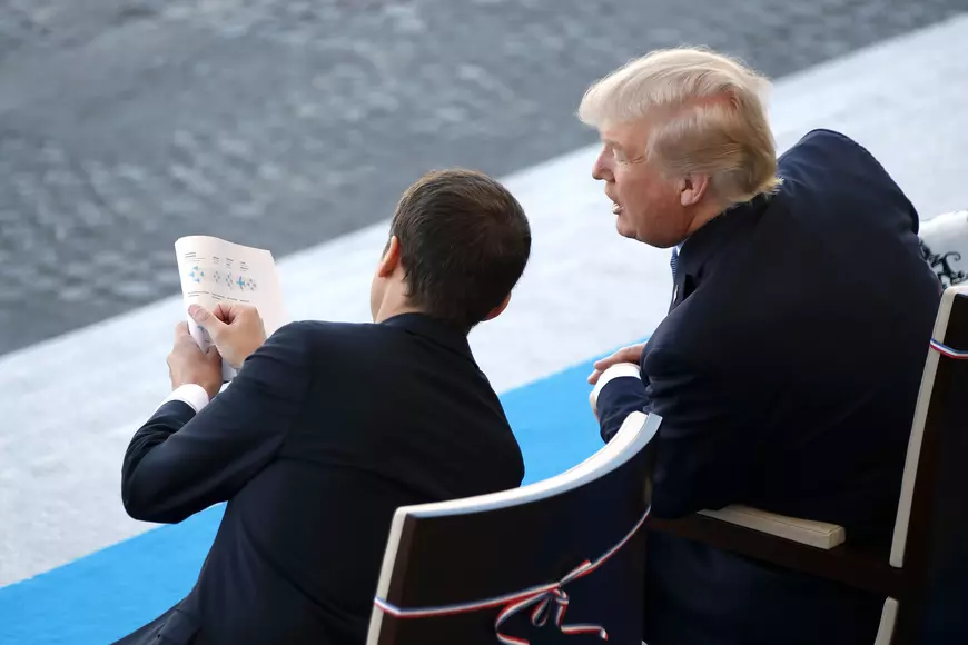 FOTO  - Parada militară de Ziua Națională a Franței | Donald Trump, impresionant de parada de pe Champs Elysees