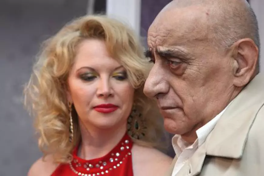 Oana Lis își vinde mașina. Vrea să scape de datoriile făcute de Viorel Lis