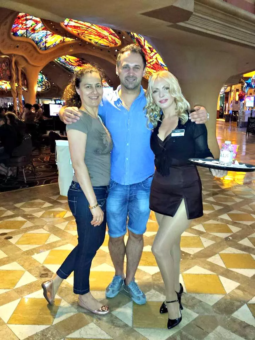 Porno tasodifan otkazib yuborilgan va anusga kirdi