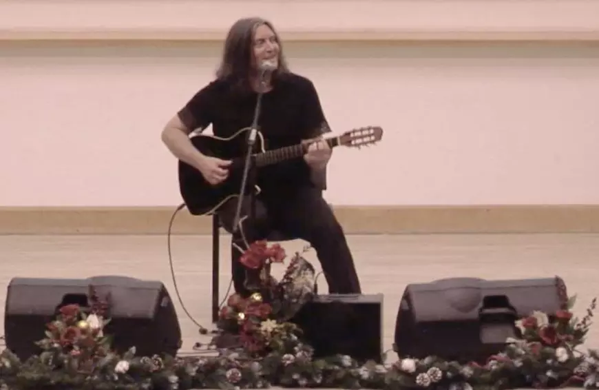 EXCLUSIV/ Laurențiu Cazan, primul solist român vedetă în Occident de după '89, s-a dedicat vieții spirituale