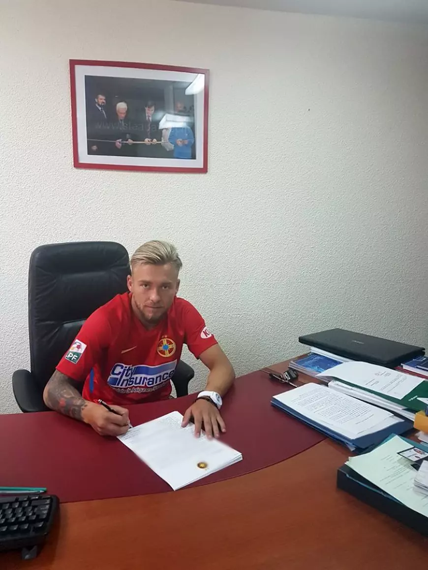 Cătălin Golofca a debutat la FCSB. În urmă cu 5 ani, fotbalistul a fost operat de ligamente încrucișate și peroneu / GALERIE FOTO