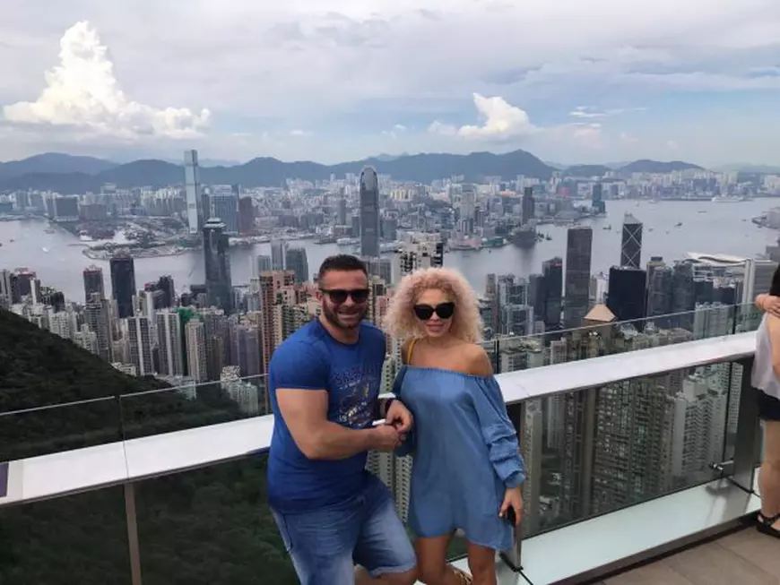 Gabi Toncean și soția sa sexy, vacanță cu peripeții în Orientul Îndepărtat! | FOTO&VIDEO