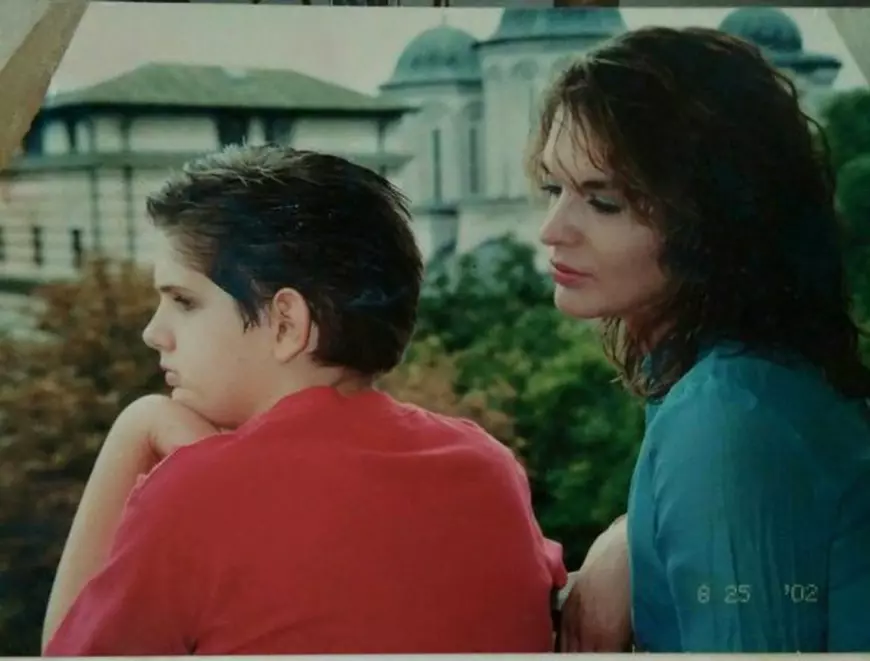 Manuela Hărăbor, mesaj emoționant despre fiul ei bolnav de autism. “Andrei e o lecție de viață în fiecare clipă”