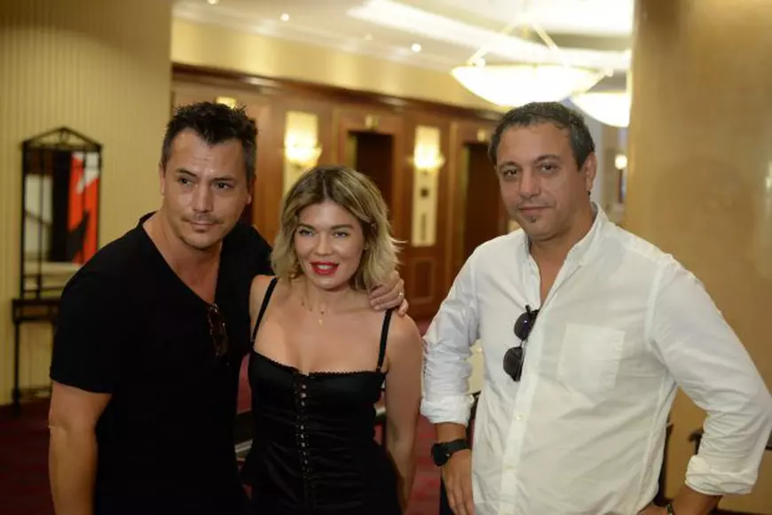 2.000 de români trăiesc din poker. Stau câte 10-12 ore la laptop și produc până la 10.000 de euro pe lună / GALERIE FOTO