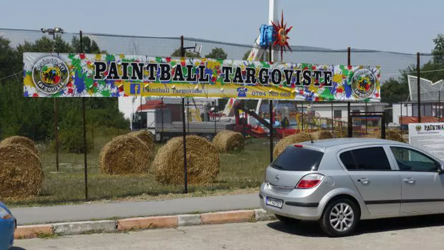 EXCLUSIV. Saturn, stațiunea aproape moartă. Hotelurile n-au mai văzut o vopsea de ani, magazinele au lacătele puse, la fel și multe dintre restaurante