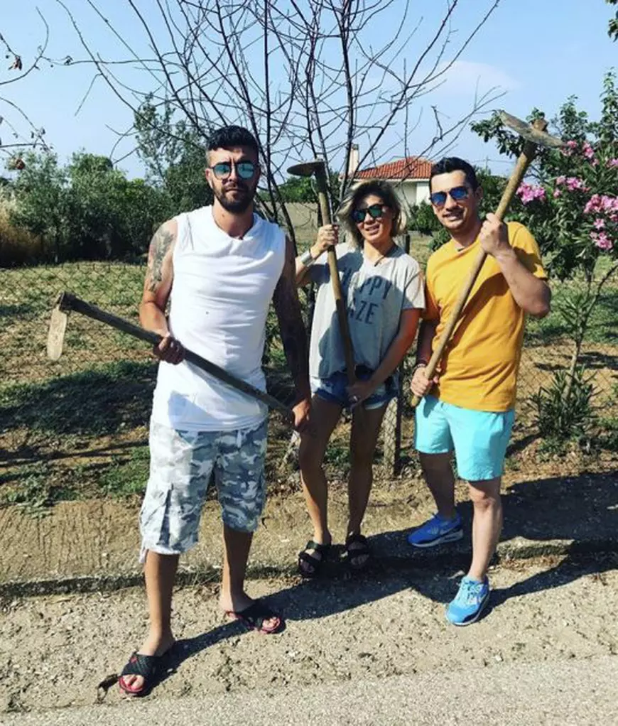 Noapte de groază pentru Gina Pistol, Speak și Flick Domnul Rimă