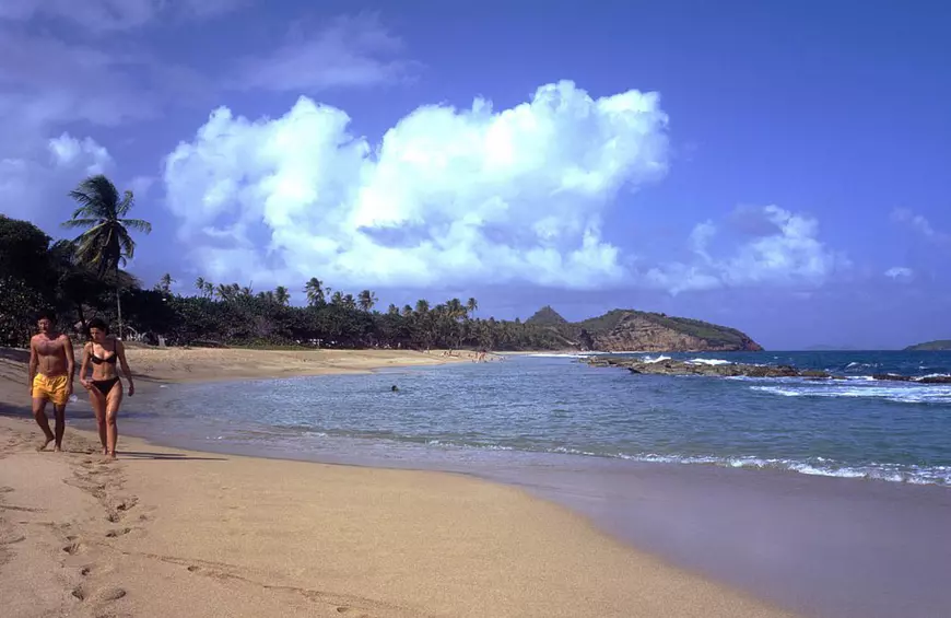 Cele mai pașnice națiuni din lume. Topul țărilor care nu au armată