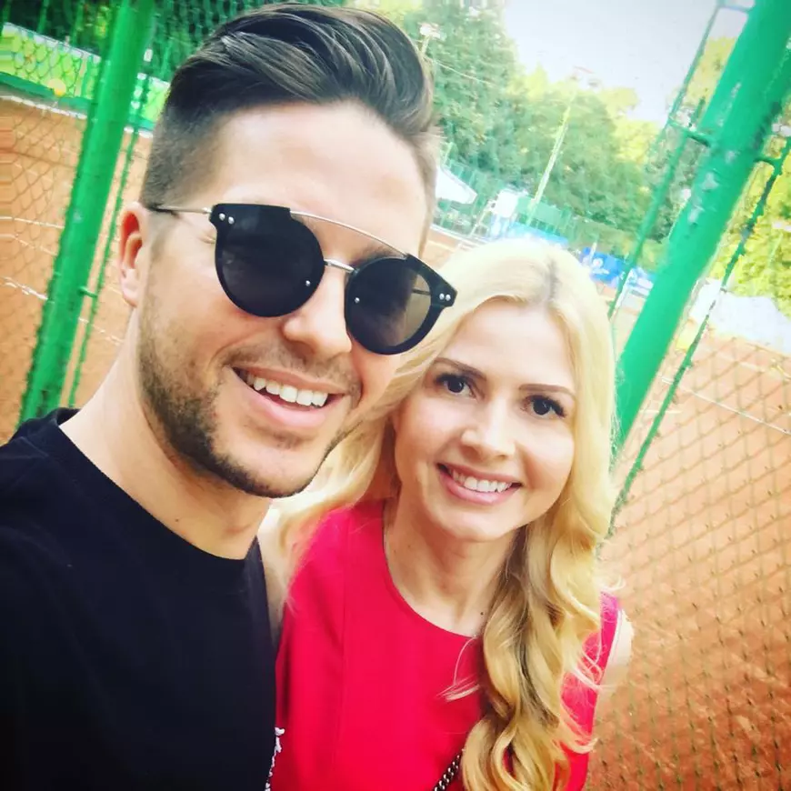 EXCLUSIV/Jorge e mereu (plăcut!) surprins de soția sa! Desuuri dantelate și sexy în dormitor