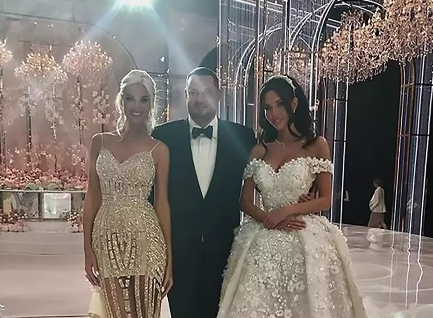 Nuntă extravagantă în Rusia. Un om de afaceri s-a căsătorit cu un model într-o ceremonie de lux | FOTO
