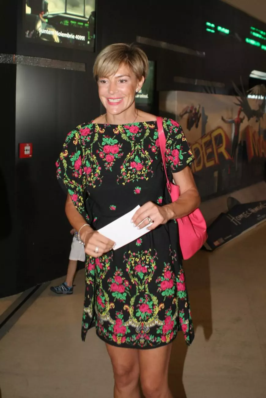 EXCLUSIV/ Roxana Ciuhulescu și-a oficializat relația cu Silviu Bulugioiu. A avut ok-ul mamei!