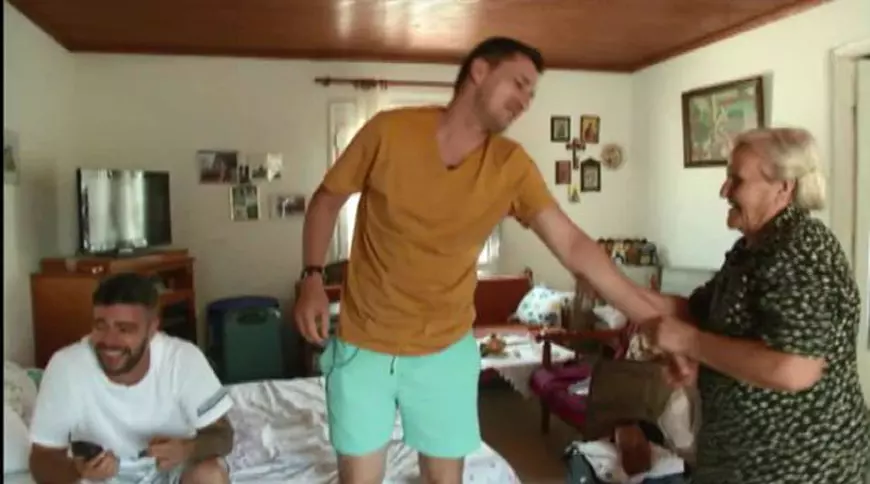 Speak a fost bătut în Grecia. “Când se pornește…ferească Sfinții”