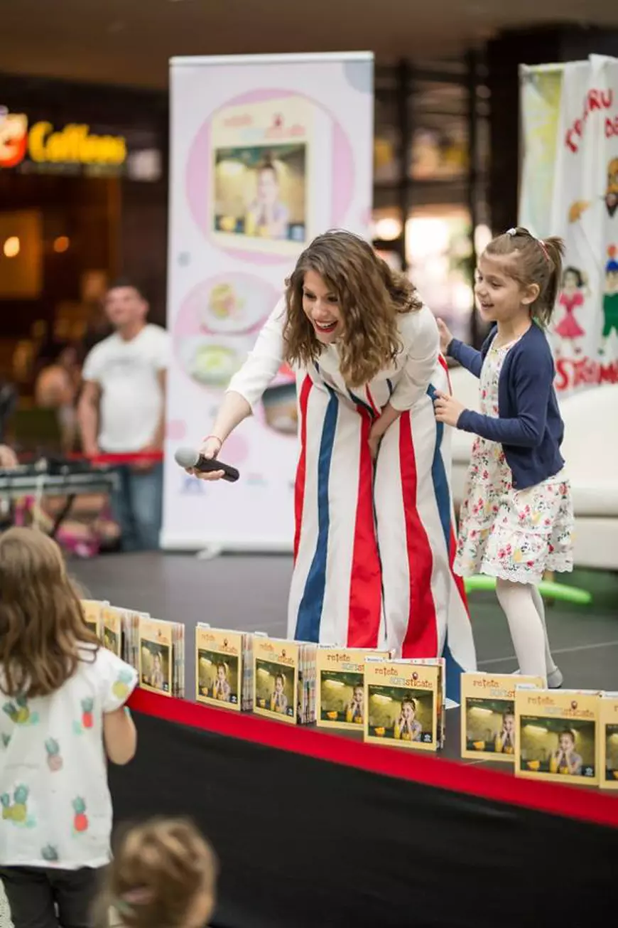EXCLUSIV. Tily Niculae are succes cu noua carte. ”Intrăm în școli și în grădinițe cu ea”