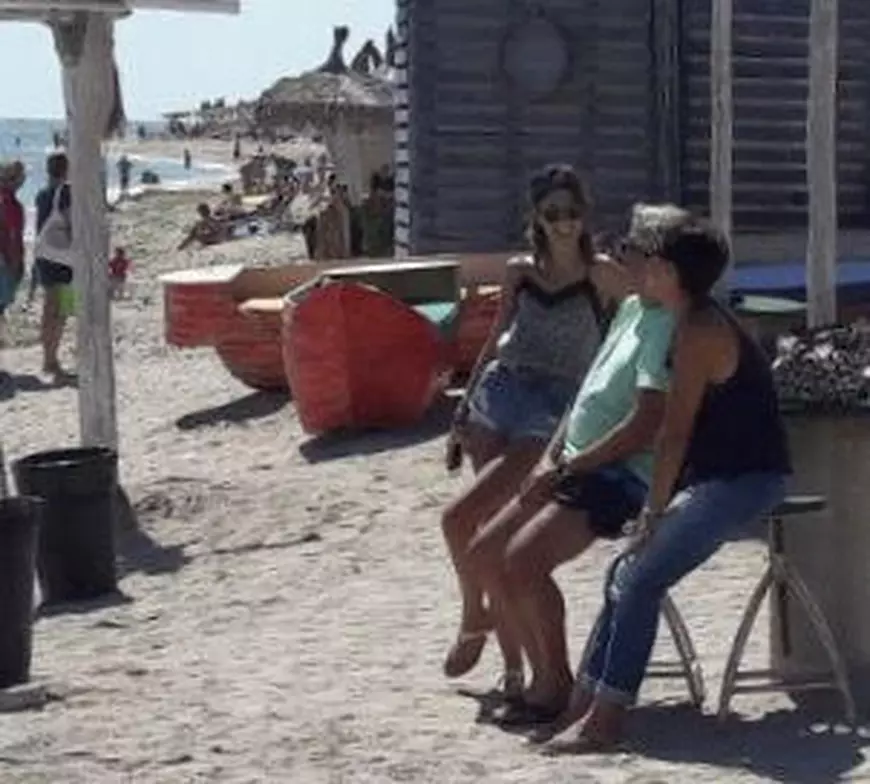 Bittman nu mai stă „cu picioarele în apă rece” cu Odagiu. S-a mutat pe nisipul fierbinte cu mezzosoprana Andreea Ilie!