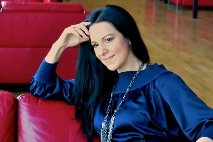 VIDEO EXCLUSIV | Vlad Miriță a făcut afaceri cu colegii de breaslă. Le-a pus termopane Anastasiei Lazariuc și Angelei Gheorghiu