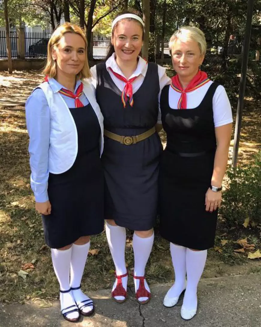  Andreea Esca, întâlnire memorabilă cu colegii din școala generală.